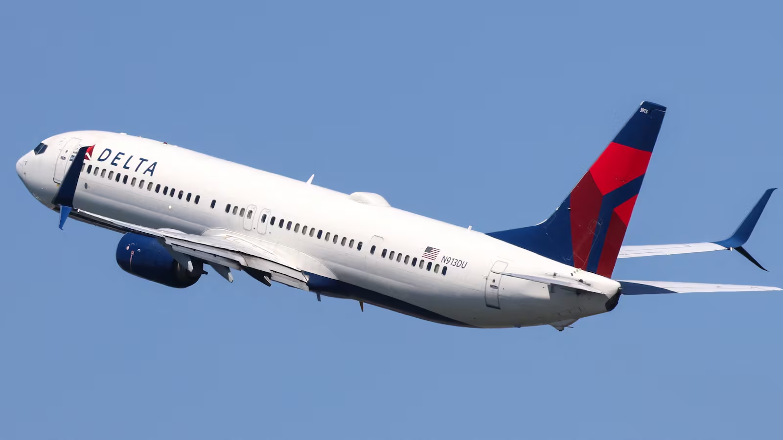 Delta Flight DL275 Diverted to LAX
