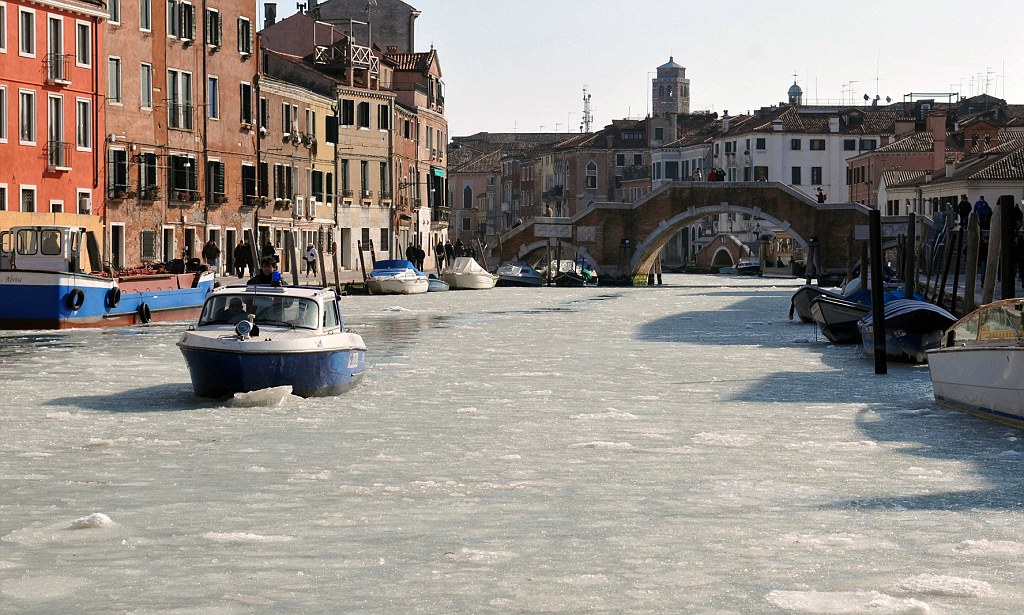 Europe Freezes US Travel