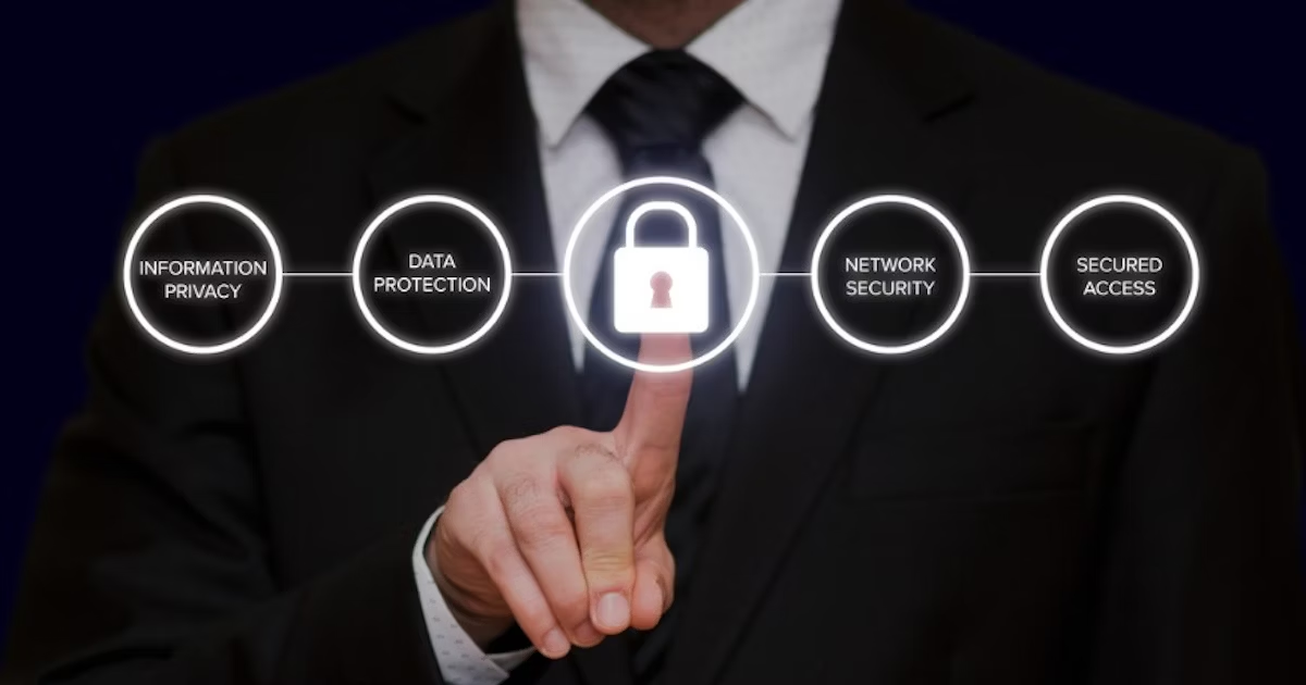 Privacy Risks and Protection for i̇ns Users