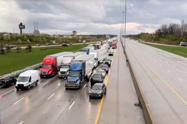 I-75-Power-Line-Shutdown..